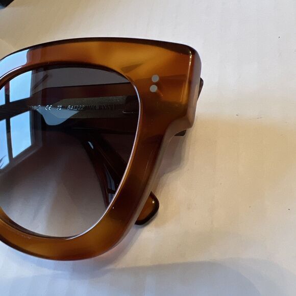 Chimi 08.2 / Veronica Beard Havana Sunglasses NWT/ Great gift main image 6